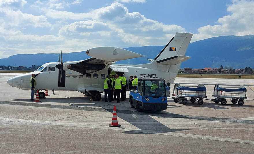 fajzer_vakcine_aerodrom_sarajevo.jpg