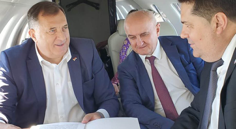 dodik-djokic-stevandic-twitter-putubrisel.jpg