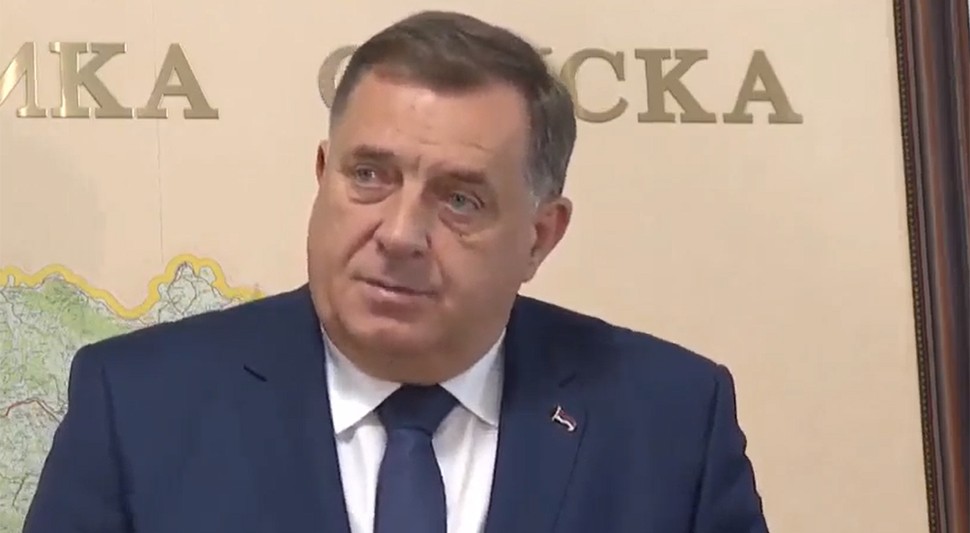 63527035f11e7-dodik.jpg