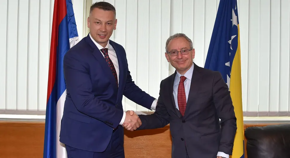 Nešić razgovarao sa ambasadorom Italije u BiH Marcom Di Rucom