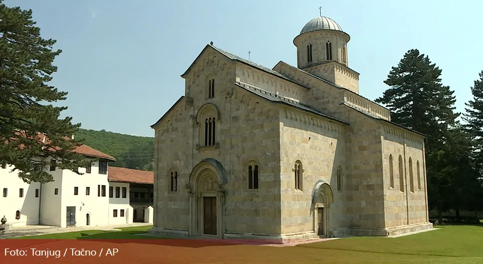 Огласили се из манастира Високи Дечани након немира у селу Бањска