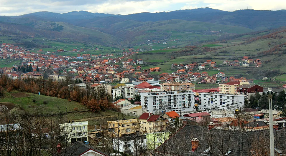 Srbi uplašeni policijskom akcijom u selima kod Kosovske Kamenice