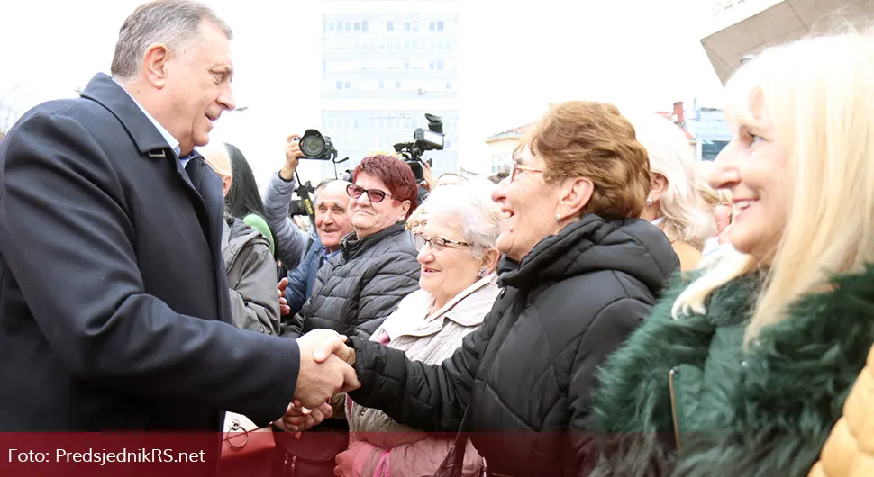 Предсједник Додик се обратио дамама у Српској