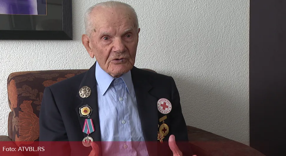 Mitar (99) je najstariji volonter Crvenog krsta: Snagu mi daje to što pomažem ljudima