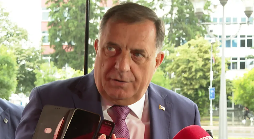 Dodik: Očekujem dvotrećinsku većinu u parlamentu, opozicija ne razumije procese