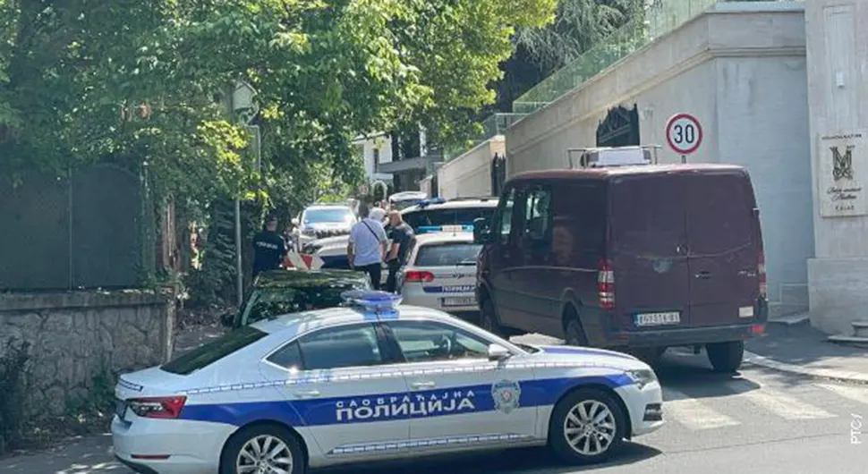 Припадник Жандармерије рањен у Београду, нападач ликвидиран
