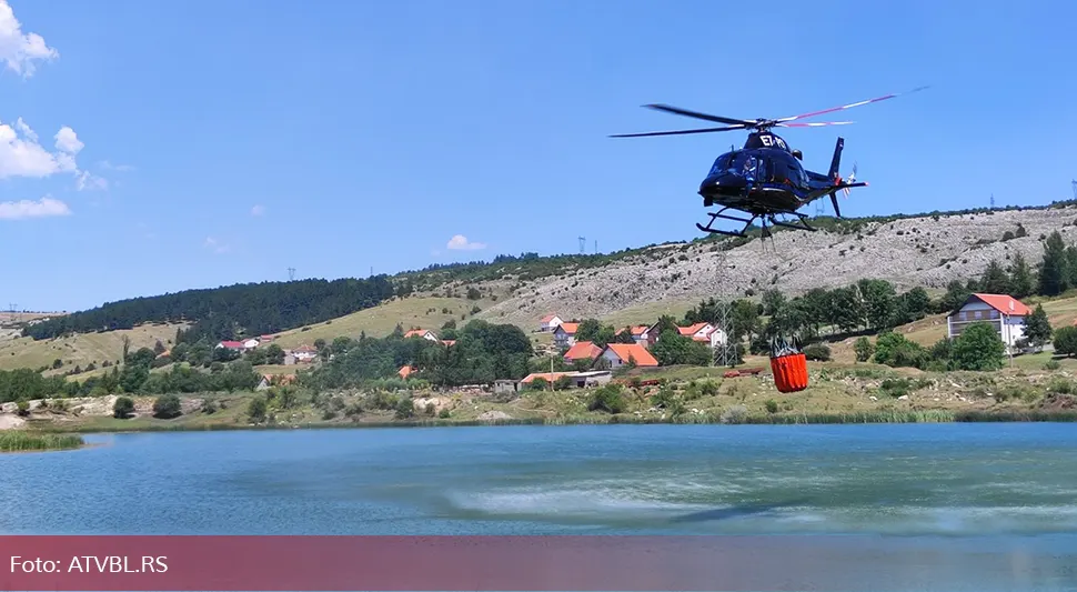 Bukte požari u Hercegovini, na terenu helikopter Helikopterskog servisa Srpske