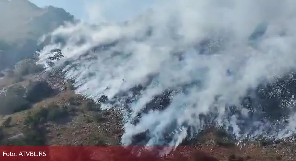 Vatra prijeti da ugrozi put Foča-Gacko