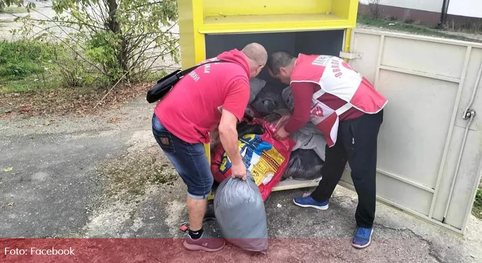 Užas u Banjaluci: Mrtvog psa ubacili u kontejner Mozaika prijateljstva