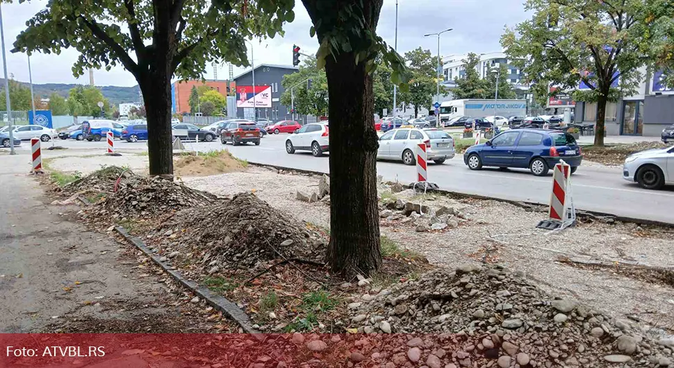 Радника ни на видику, угрожена безбједност Бањалучана и колапс у саобраћају - Слика и прилика ''кружног тока'' у Борику