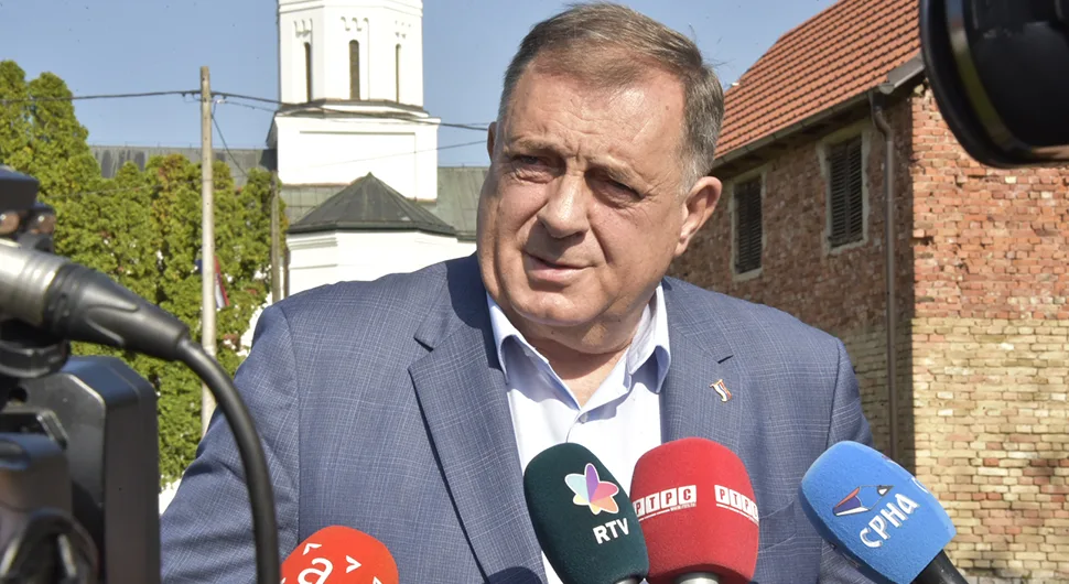 Dodik: Muslimanska ratna zastava na srpskom stratištu sunovrat civilizacije