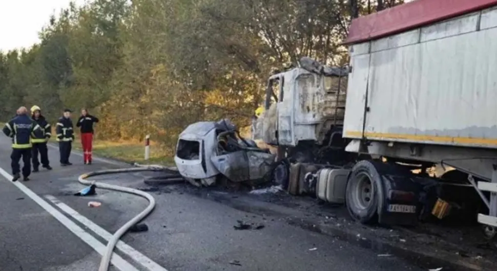 Detalji teške nesreće: Automobil potpuno izgorio, vozač poginuo