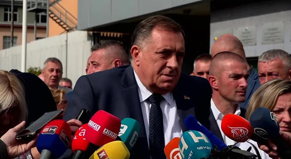 Dodik nakon ročišta: Glupost, gubljenje vremena, farsa i blamaža čitavog pravosuđa