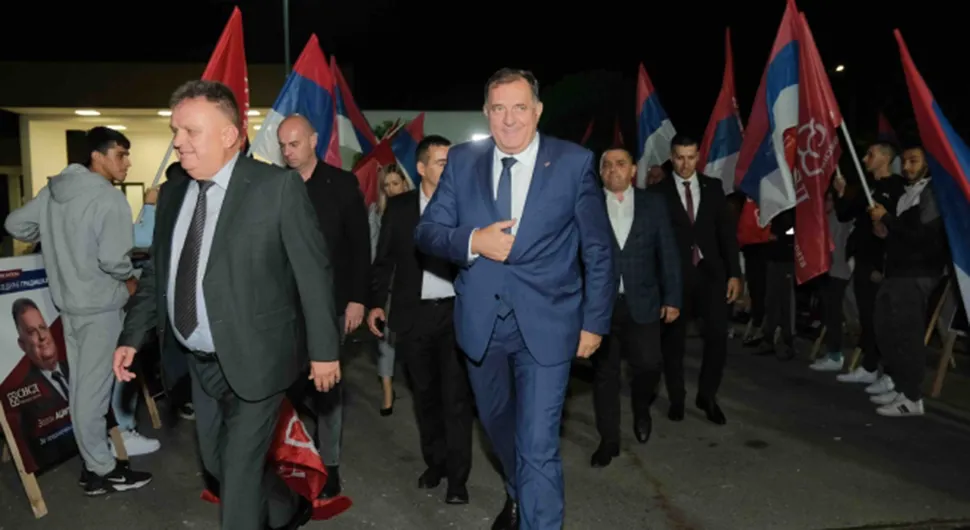 Dodik: SNSD ima tim za pobjedu i budućnost Gradiške