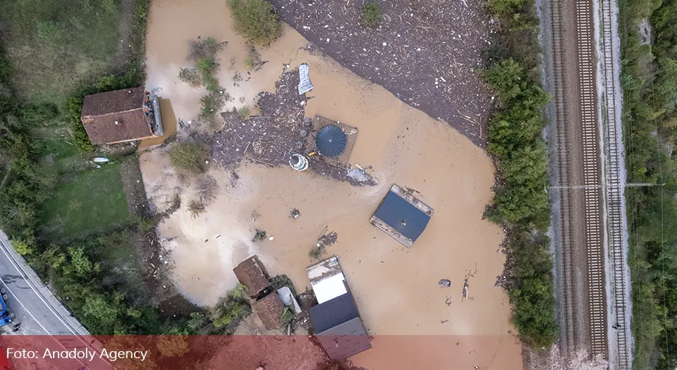 Дио становништа у Јабланици и даље одсјечен, без струје и воде