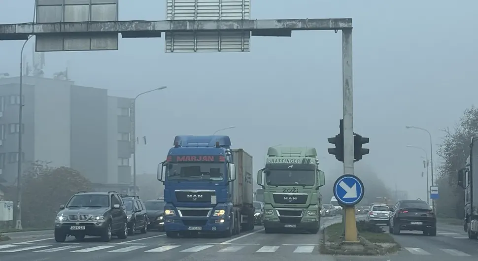 Pokvarila se dva kamiona, velika gužva kod Kramara