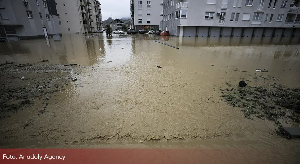 Otvoren humanitarni broj za pomoć stanovništvu pogođenom poplavama