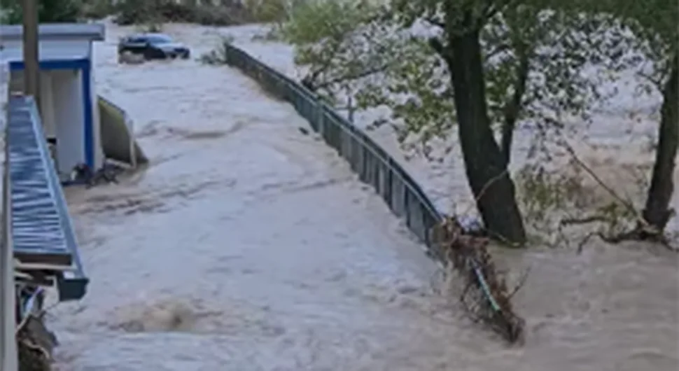 Ne zna se broj žrtava nevremena u HNK