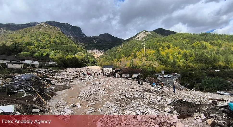 Исповијест жене чија је породица остала заглављена у поплавама