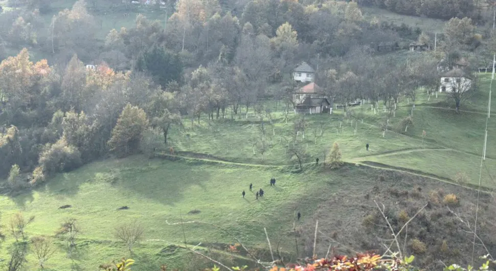 Majka i snaha vidjele Balijagića, kroz voćnjak pobjegao u šumu