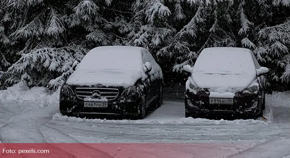 Da li treba podići ili spustiti brisače kada pada snijeg?