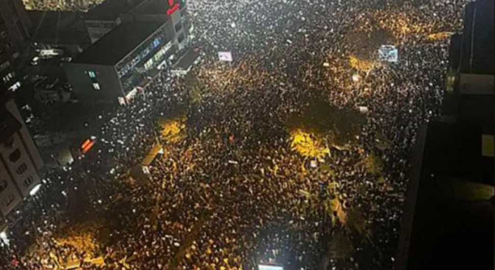 Протест у Новом Саду због несреће на Железничкој станици