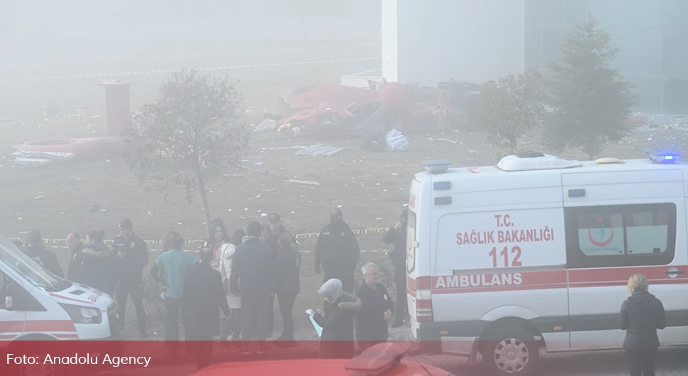 Pojavio se snimak helikoptera koji je pao na zgradu bolnice u Turskoj