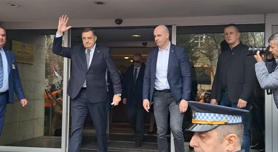 Predsjednik Dodik dočekan aplauzom nakon presude