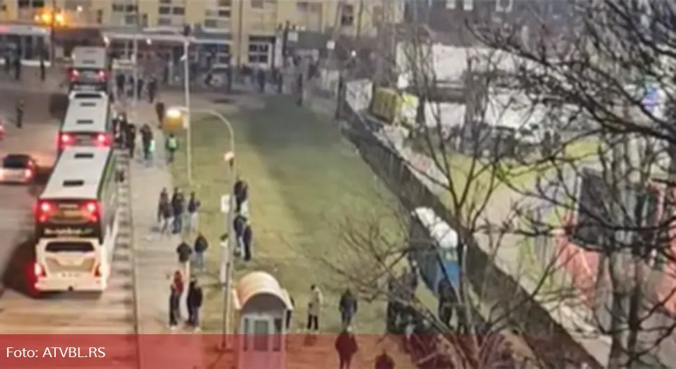 Pogledajte dolazak austrijskih navijača na Gradski stadion