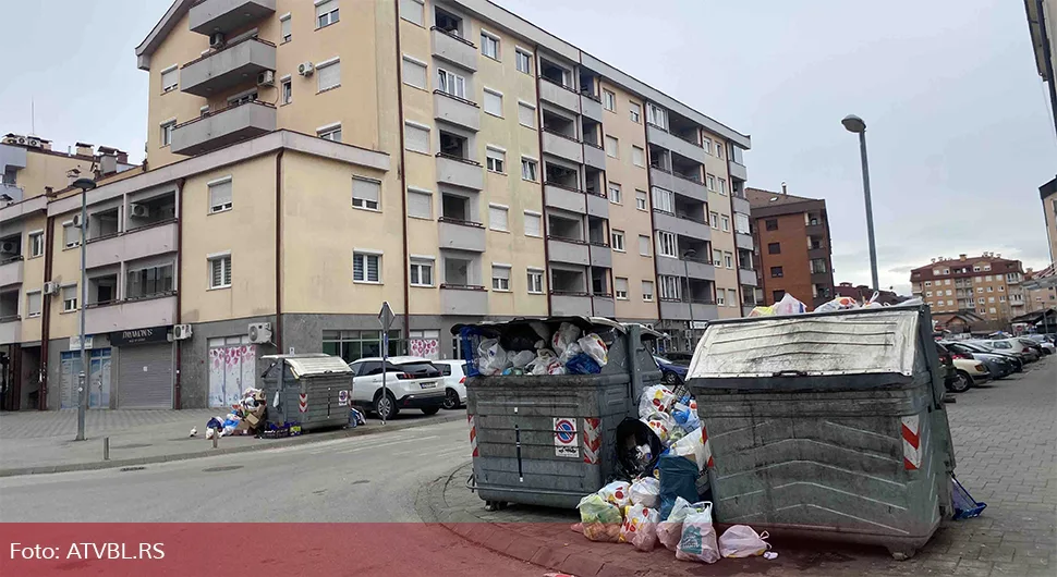 Бањалука затрпана смећем: Гдје је данас Станивуковић?