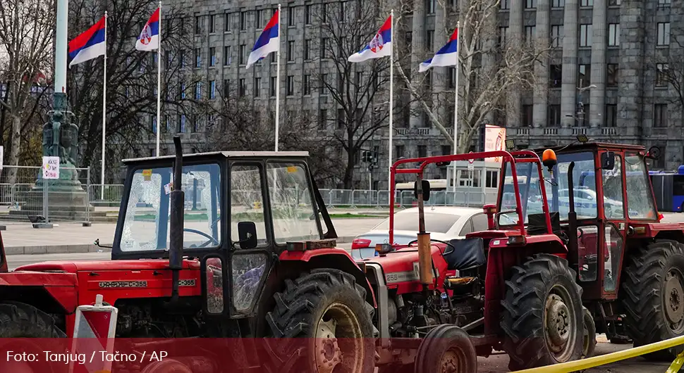 Protest studenata u blokadi: Organizatori promijenili mjesto okupljanja